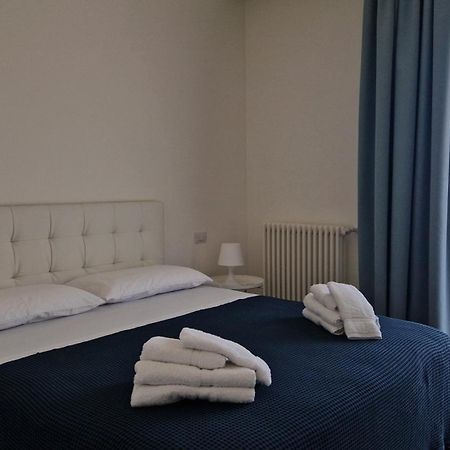 קטאניה Orlando Rooms מראה חיצוני תמונה
