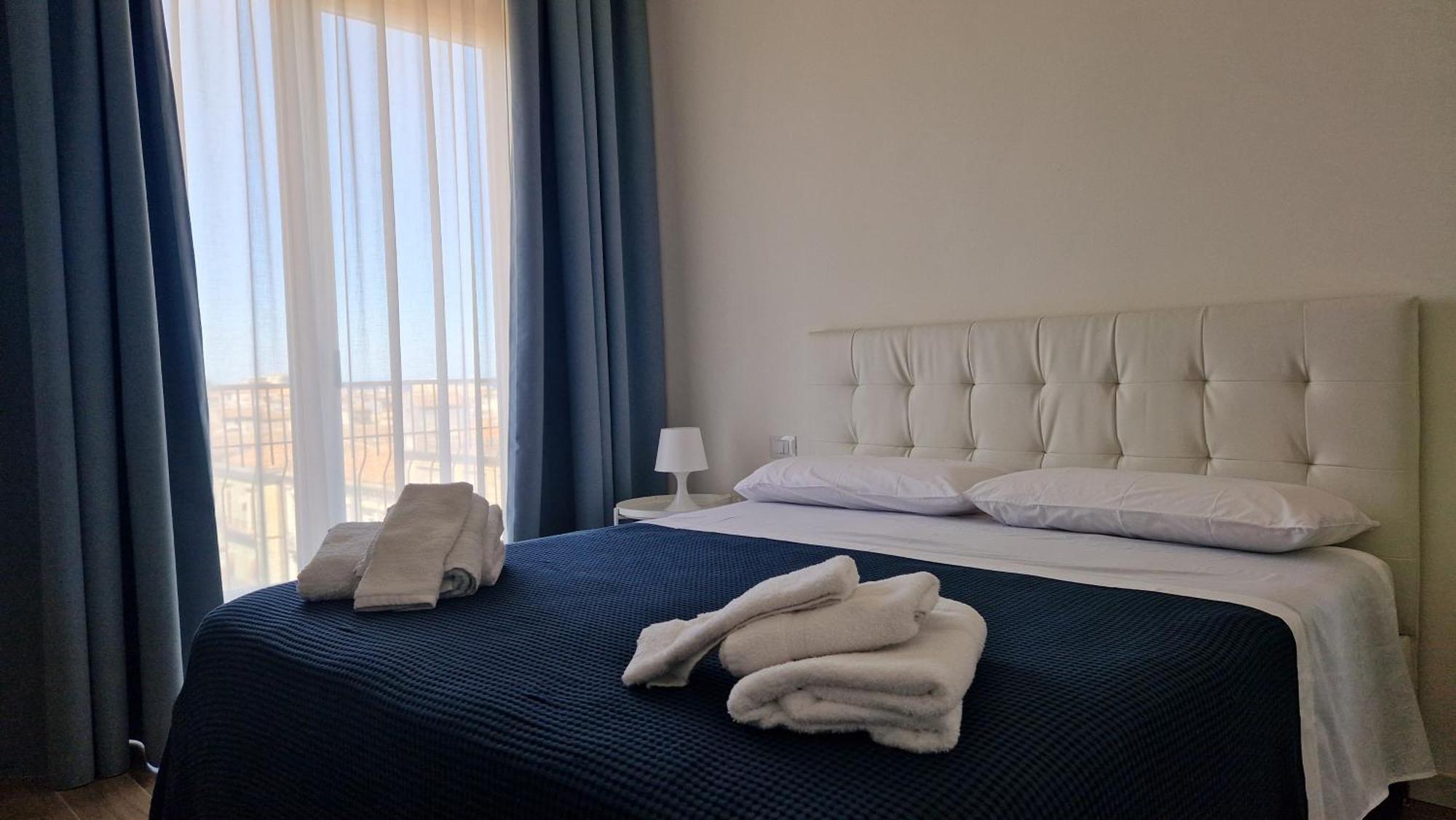 קטאניה Orlando Rooms מראה חיצוני תמונה